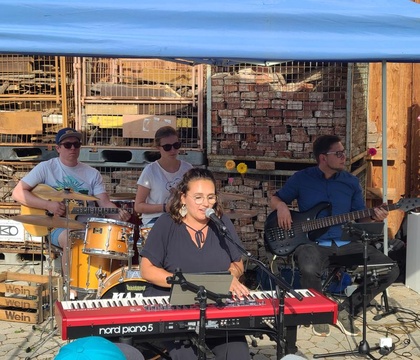 Sommerfest-Band Debbie Kammerer